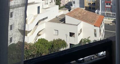 Cap d'Agde F2 42m2 port side cosy top floor