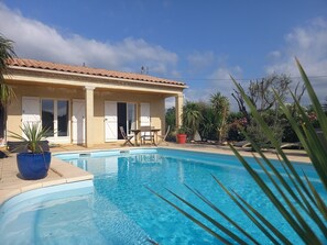 Piscine extérieure