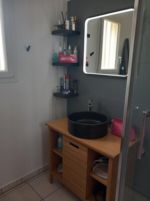 أحواض استحمام