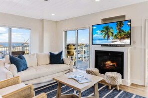 TV, fireplace, offices