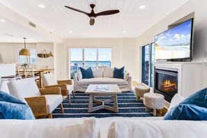 TV, fireplace, offices