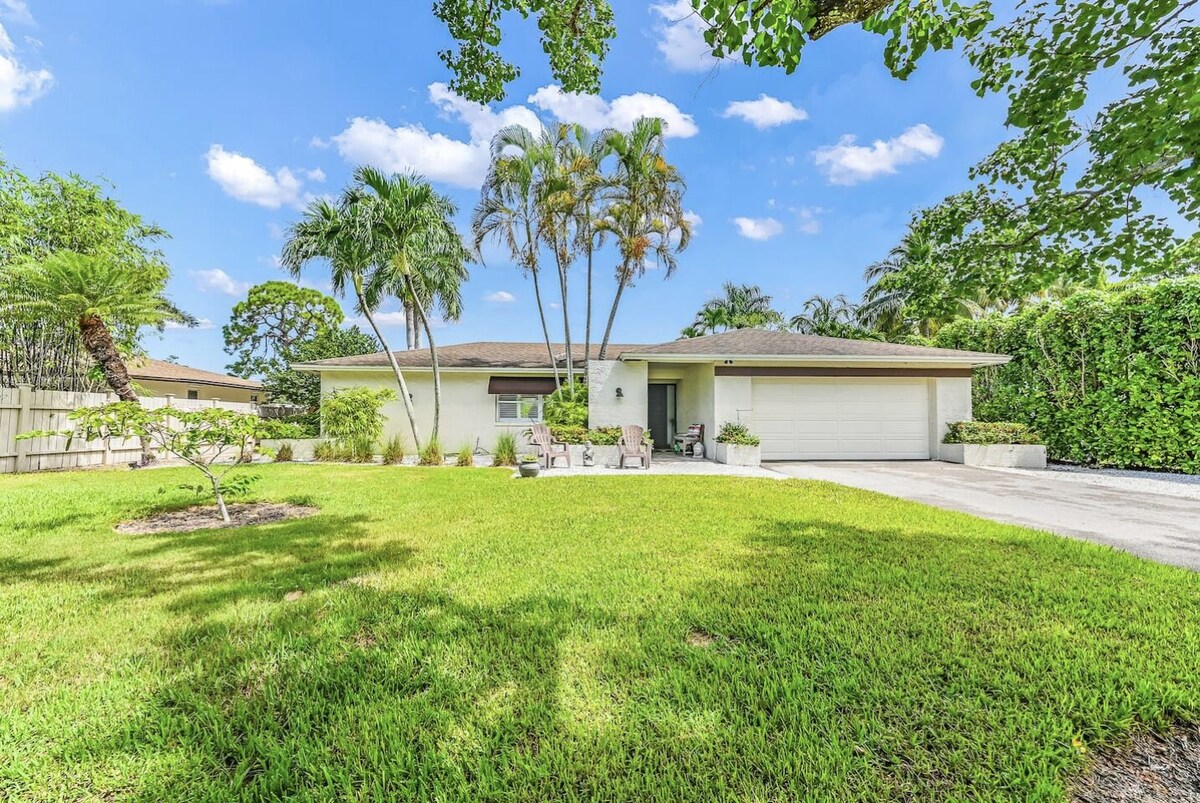 Photo 2 of Private Home on a Lake With Your own Private Pool and Dock! Walk to the beach!