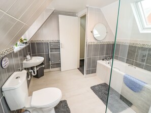 Casa de campo | 2 habitaciones, decoración personalizada y muebles diferentes 