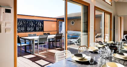 Villa with swimming pool 2 km from the main beach Sables d'Olonne