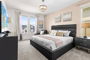 6 Schlafzimmer, Reisekinderbett, WLAN, Bettwäsche