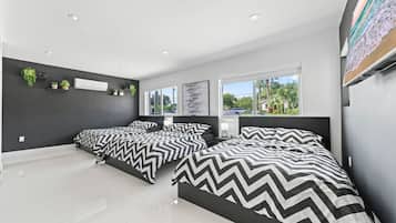 4 chambres, fer et planche à repasser, lit parapluie, Wi-Fi gratuit