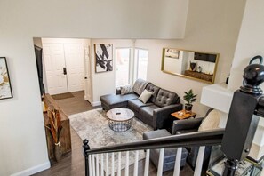 TV connectée, cheminée