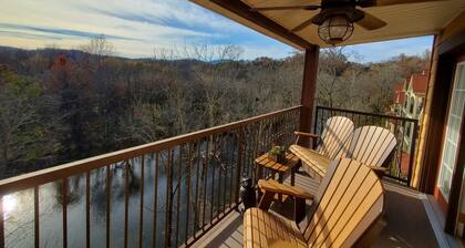 Peaceful River/ Mountain Views/ Dollywood/ Pigeon Forge