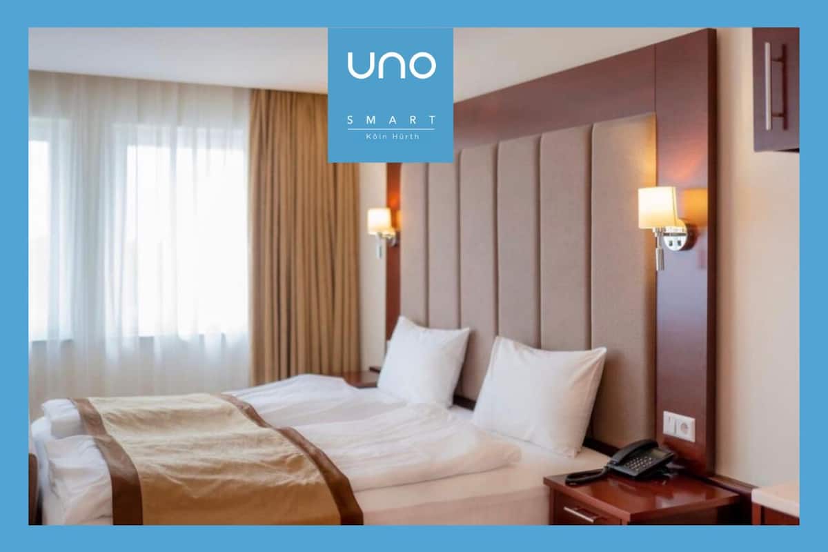 Select-Comfort-Betten, Zimmersafe, Schreibtisch