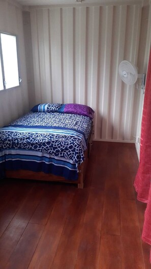 12 Schlafzimmer, kostenloses WLAN, Bettwäsche