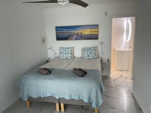 3 bedrooms, WiFi - Nice villa in La Cala de Mijas Spain with heated pool and sea view. (Las Lagunas de Mijas)