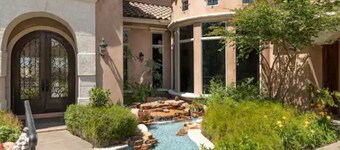 Luxury Ranch Retreat with Pool, Hike & Bike Trails & Golf-Close to COTA & Austin