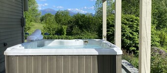 Mt Washington Views, Theater Room, Pool Table, Hot Tub, Fire Pit, On 40 Acres