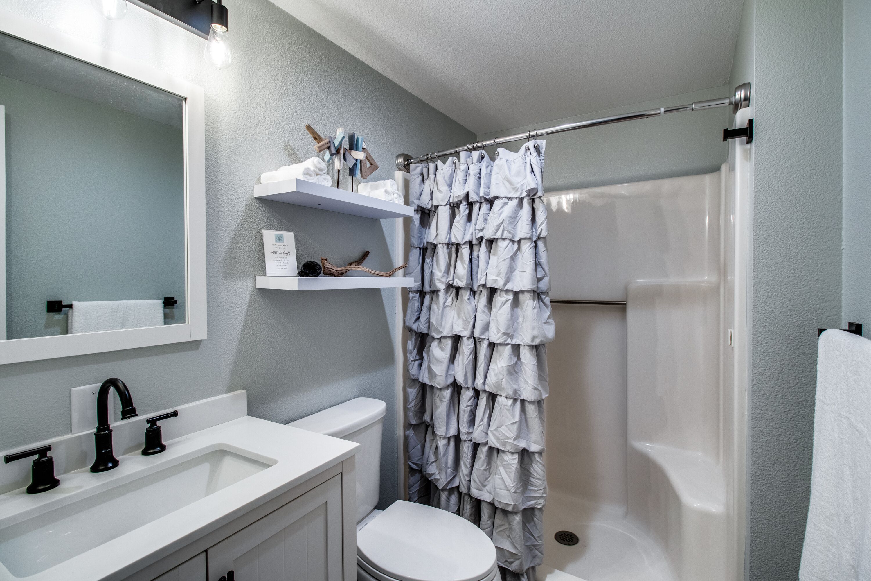 Baignoire, serviettes fournies