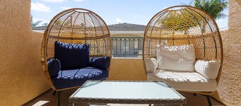 Dog-friendly home near beach with fireplace, grill, yard, & W/D