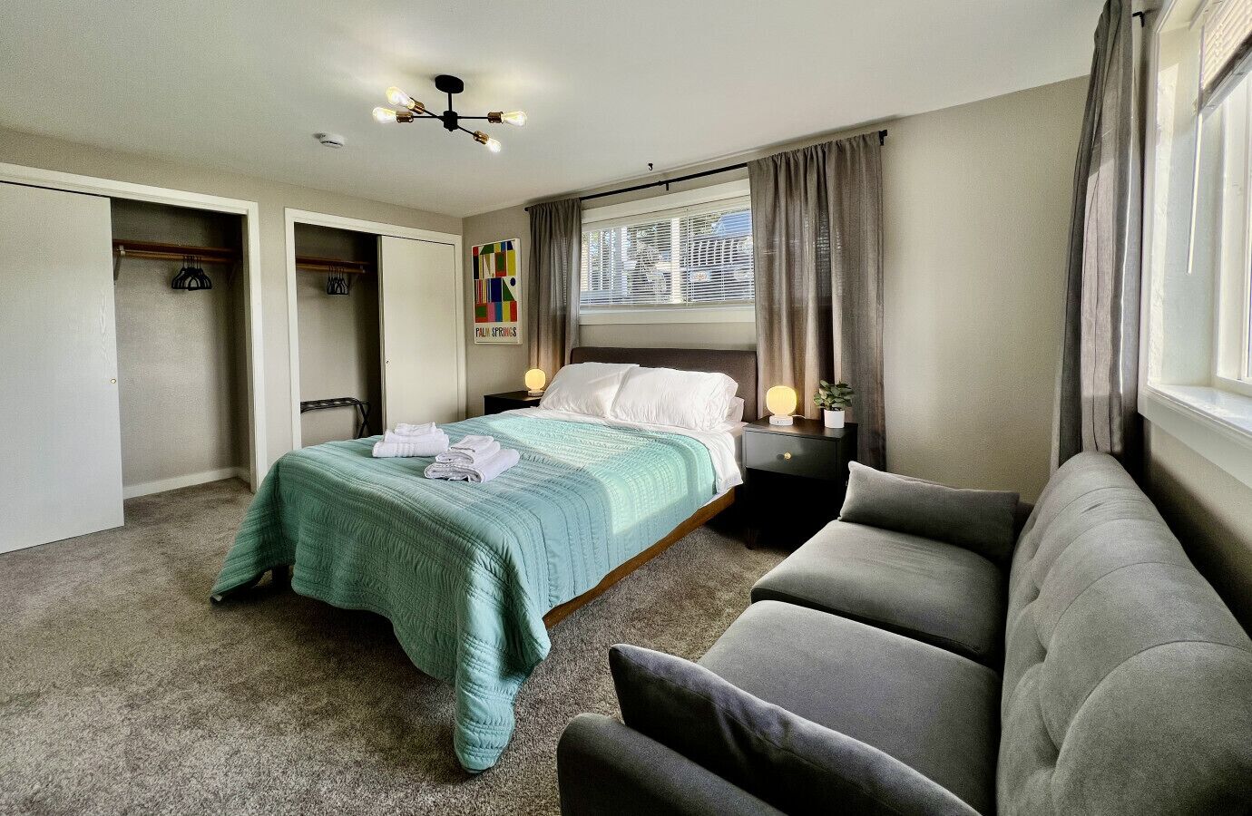 2 bedrooms, iron/ironing board, travel crib, free WiFi