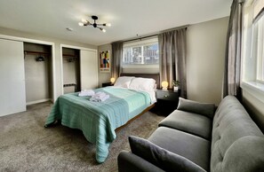 2 bedrooms, iron/ironing board, travel crib, free WiFi