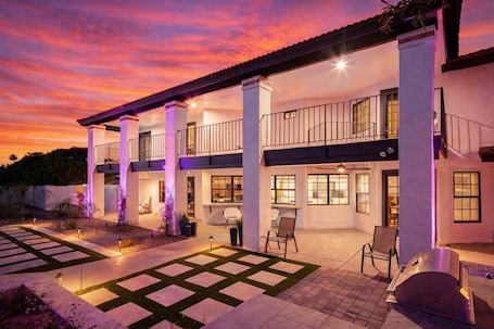 Terrace/patio. Paradise Palace-Heated Pool/Spa-Guest House & More