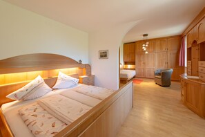 3 habitaciones, wifi gratis y ropa de cama 
