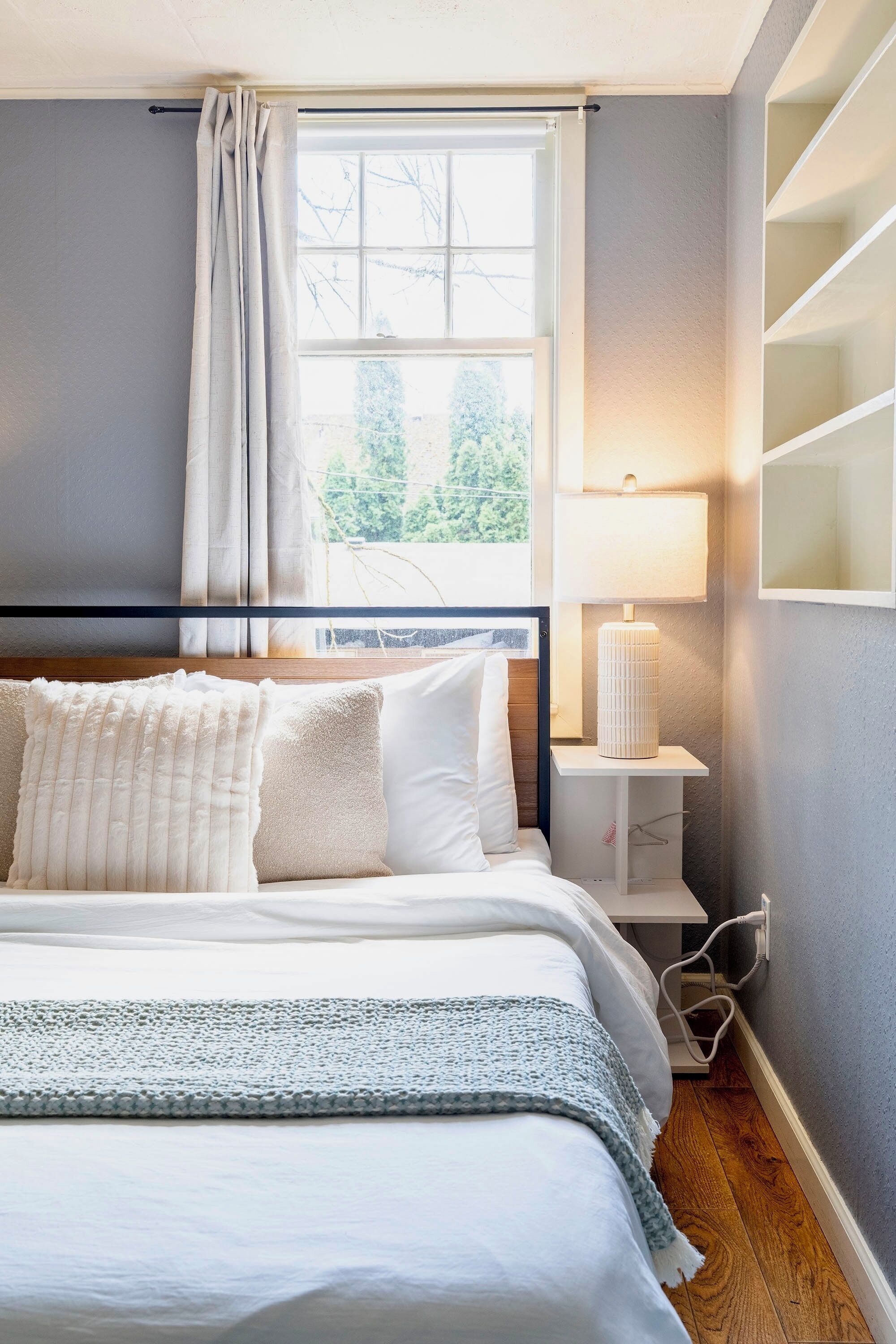 2 多间卧室、熨斗/熨衣板、免费 WiFi、床单