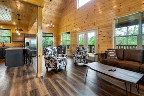 Smart-TV, Kamin, Videospiele