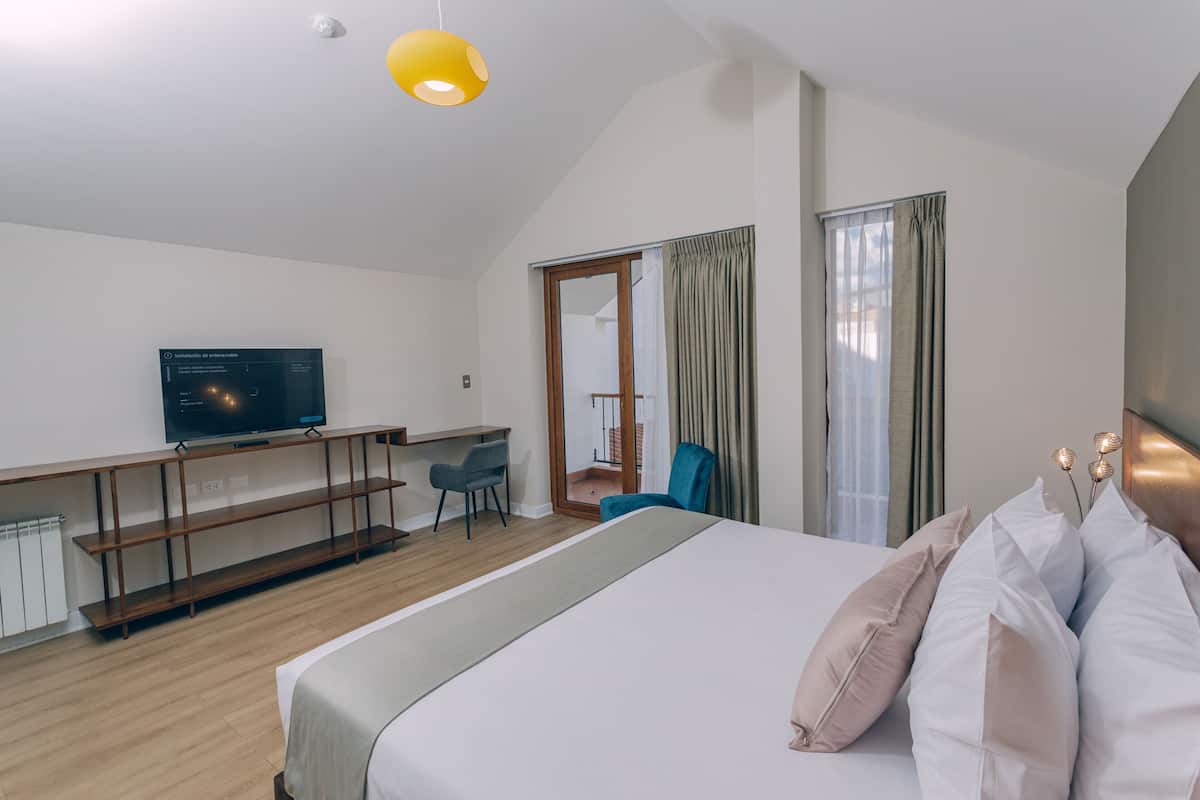 Down duvets, individually decorated, desk, soundproofing