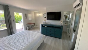 1 chambre, fer et planche à repasser, Wi-Fi gratuit, draps fournis