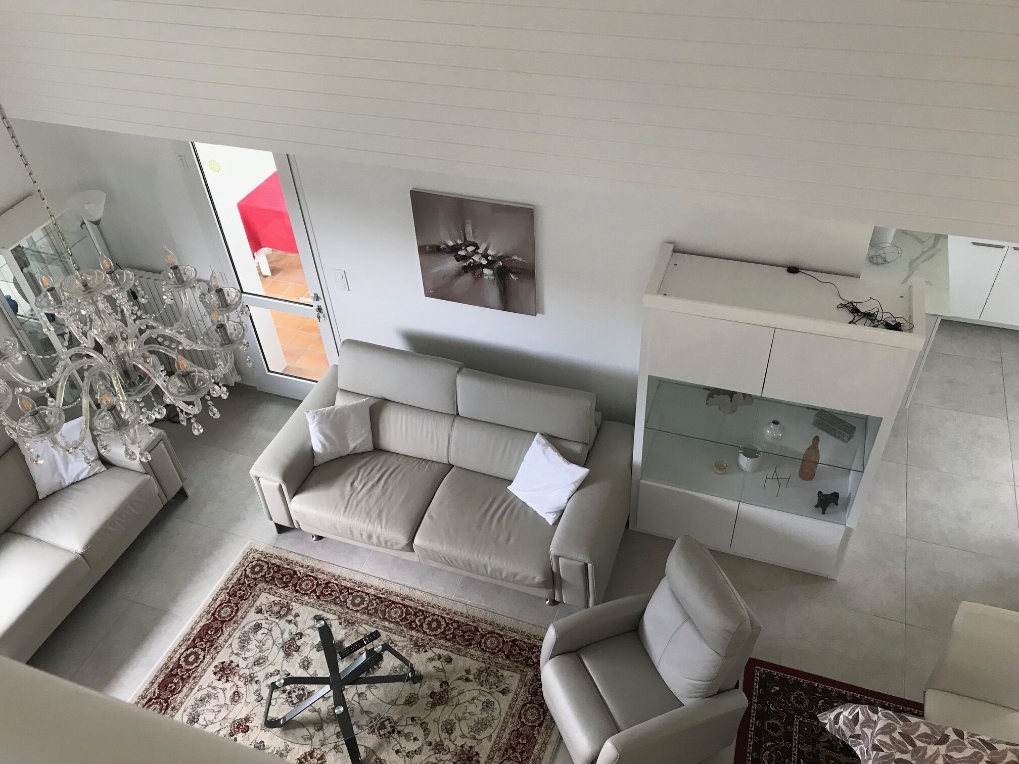 TV connectée, lecteur de DVD, livres, imprimantes