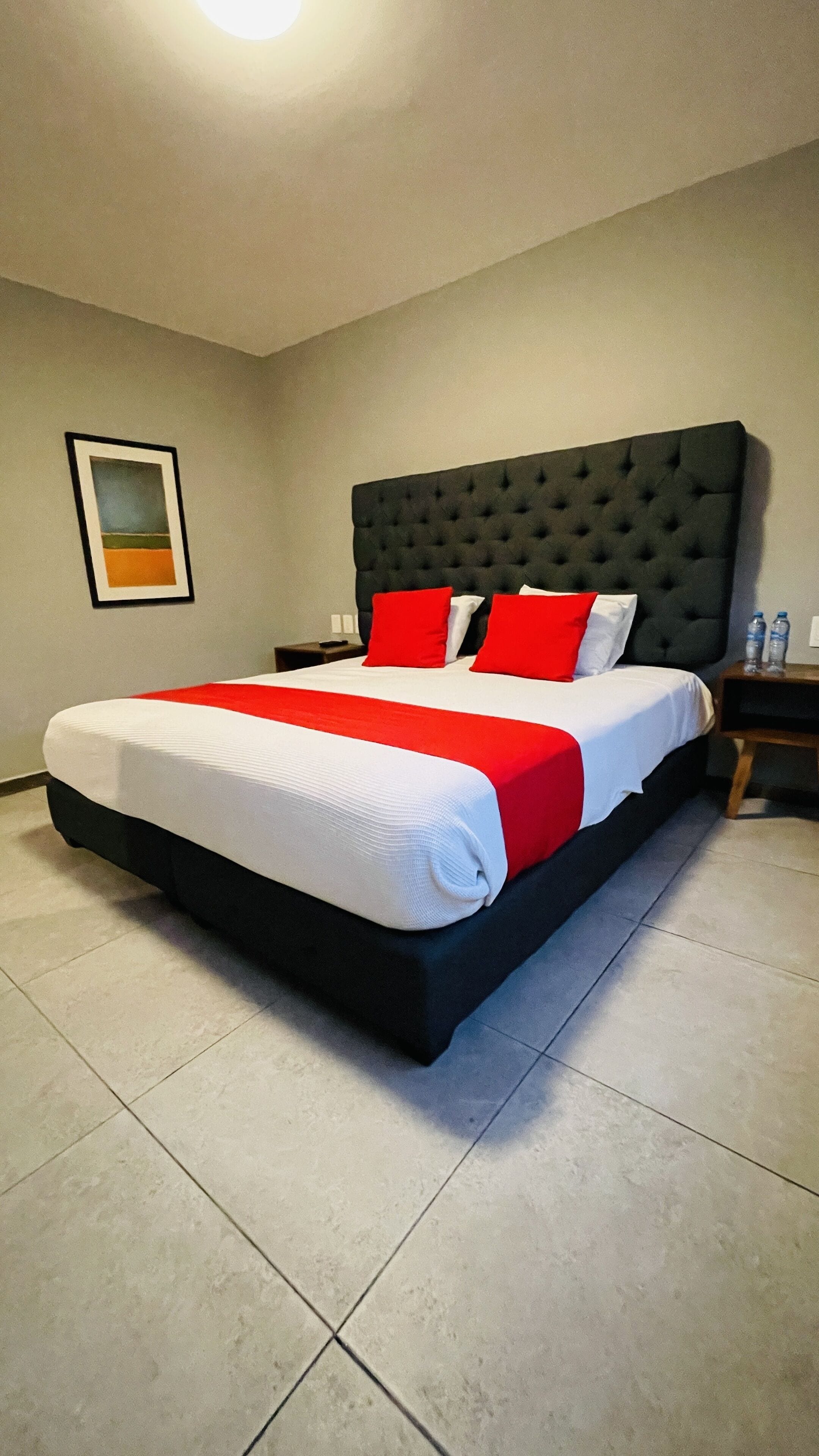 double room | in-room safe, desk, free wifi, bed sheets