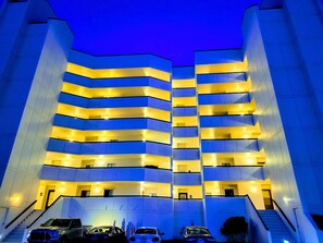 Exterior - 5th Floor View of Beach and Ocean- Full condo- 2 pools-  (Emerald Isle)