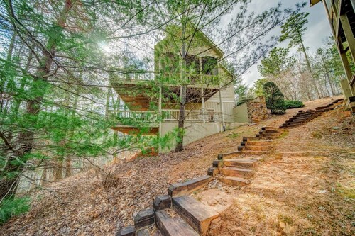 Lake's Edge Lodge - Water Views, & Community Golf!