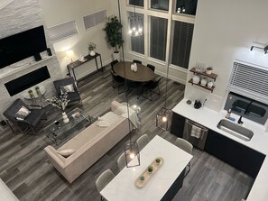 Smart TV, fireplace, books