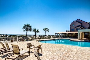 Pool - Sailmaker 109 - Hosted By Moore AI Rentals (Fernandina Beach)