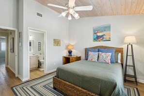 2 bedrooms, WiFi, bed sheets - Sailmaker 109 - Hosted By Moore AI Rentals (Fernandina Beach)