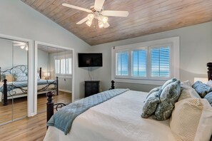 2 bedrooms, WiFi, bed sheets - Sailmaker 109 - Hosted By Moore AI Rentals (Fernandina Beach)