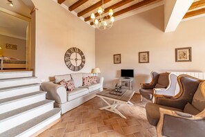 TV - Le Acetaie With Shared Pool, Ficulle, Italy (Ficulle)