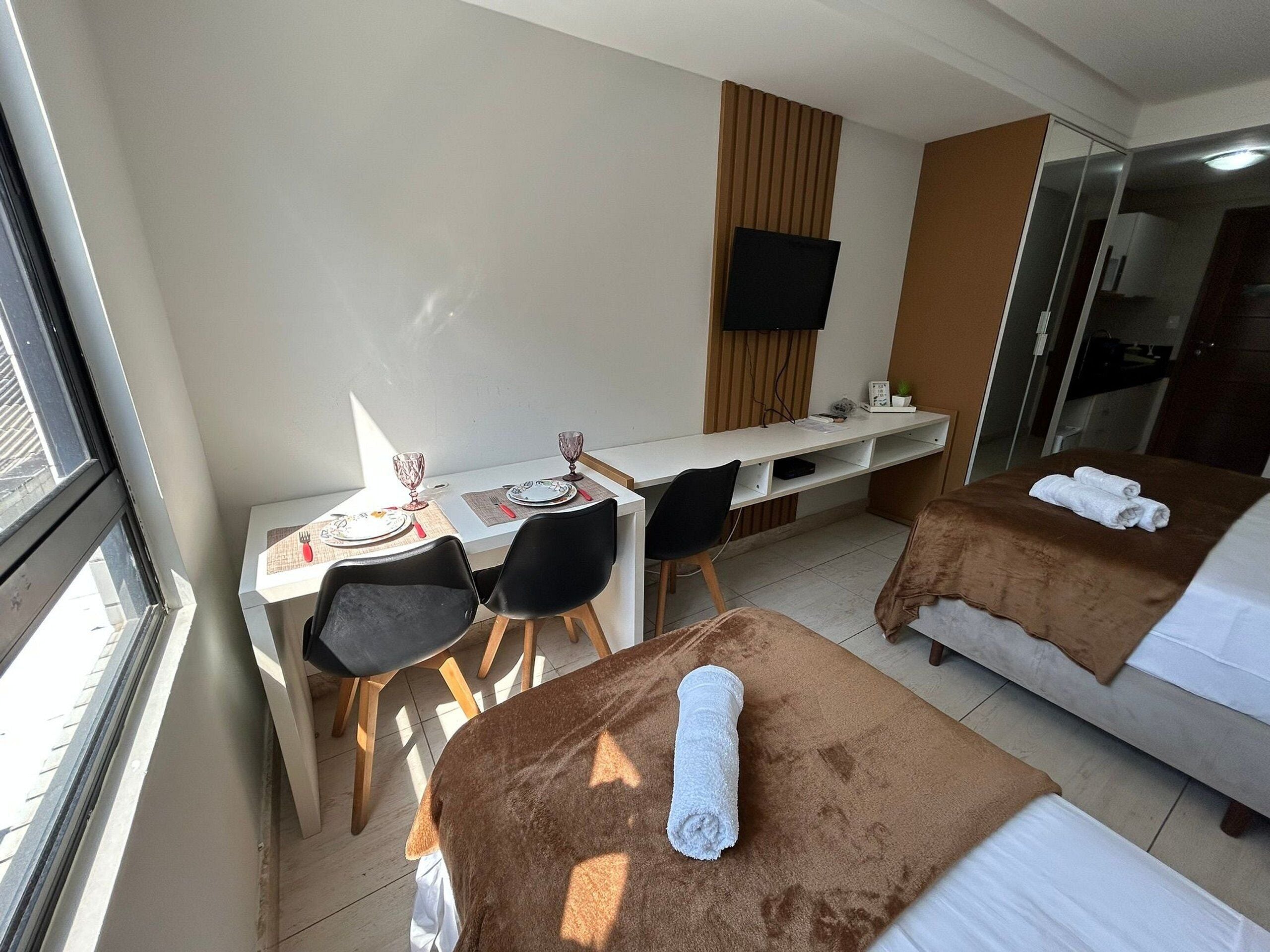 Lägenhet Basic | 1 sovrum, arbetsyta för laptop, gratis wi-fi och sängkläder