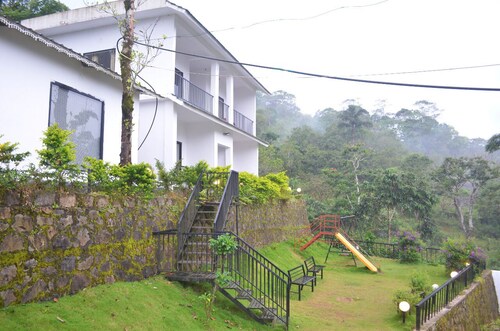 Scotland of Kerala better than munnar and Thekkady  It's tea estate gate vagamon