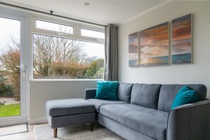 تلفزيون، مكتب