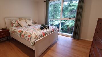 3 Schlafzimmer, Bügeleisen/Bügelbrett, Reisekinderbett, kostenloses WLAN