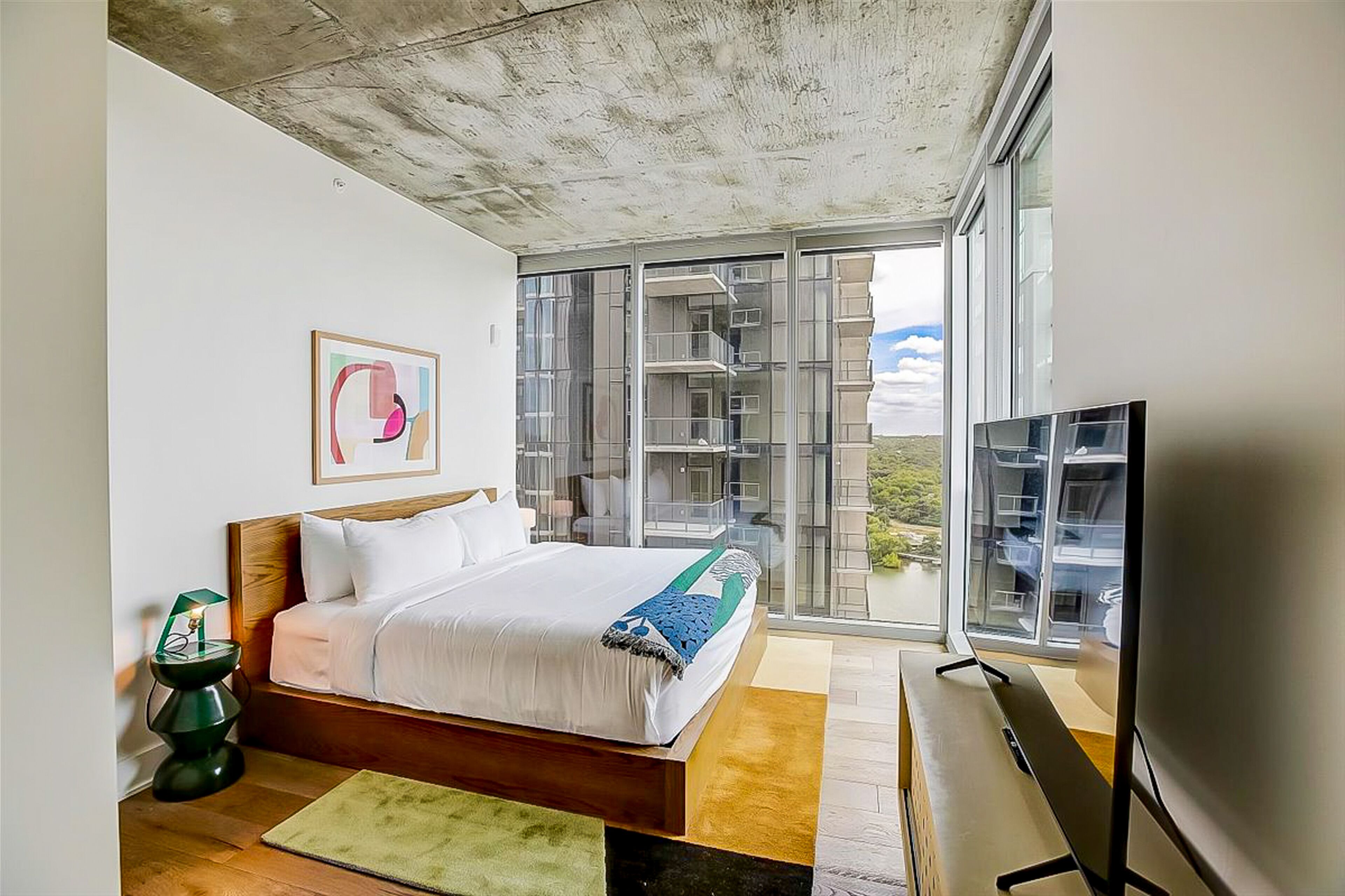 2 chambres, fer et planche à repasser, Internet gratuit, draps fournis