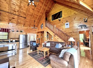 スマートテレビ、暖炉、テレビゲーム、書庫