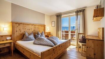 1 chambre, fer et planche Ă repasser, Wi-Fi gratuit, draps fournis