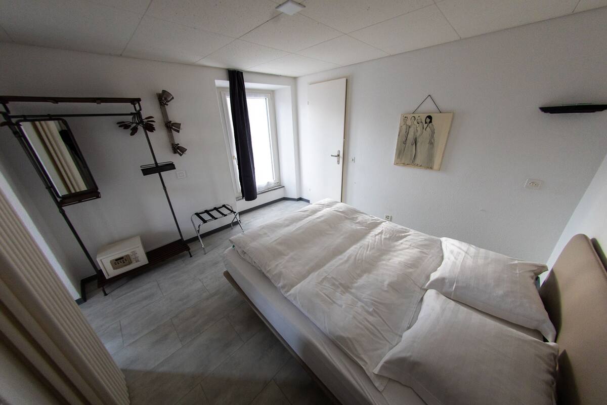 City-Apartment | 1 Schlafzimmer, Zimmersafe, Verdunkelungsvorhänge, kostenloses WLAN