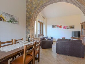 TV, fireplace - Casa Alfredo by Interhome (San Gimignano)