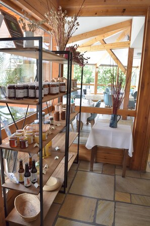 Lobby - Hotel-restaurant Les Chenets (Saint-Julien-en-Champsaur)