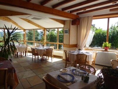 Hotel-restaurant Les Chenets