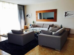 Living area - Aheloy Palace Apartments (Pomorie)