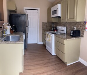 Fridge, microwave, oven, stovetop - 2 Master Bedrooms -Very Clean- Recently Remolded
2 Patios Park at front door (Baton Rouge)