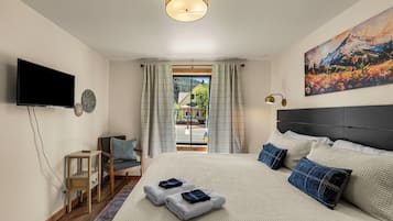 1 habitación, tabla de planchar con plancha, wifi gratis y ropa de cama